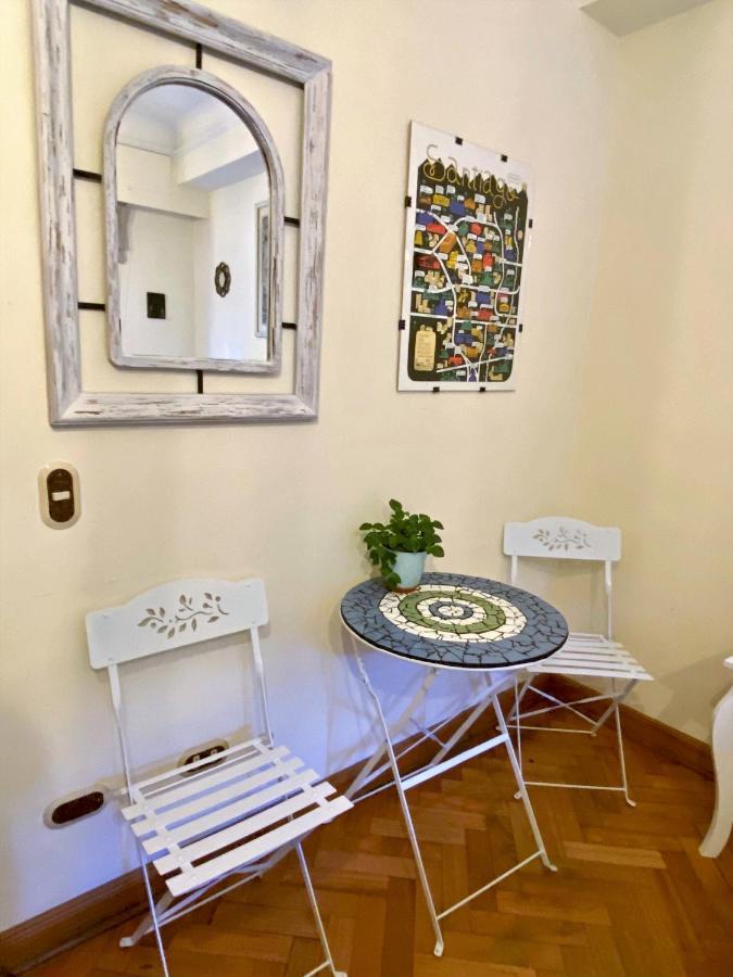 Bed & Breakfast Lastarria Santiago Exterior photo